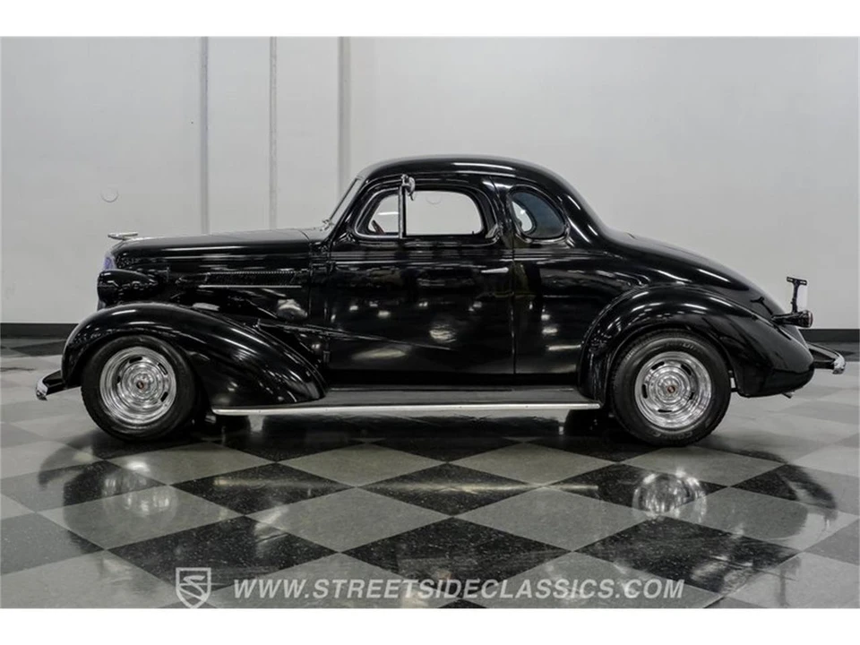 1937 Chevrolet Standard & Master & Master Deluxe & Special Deluxe - Image 2 of 31