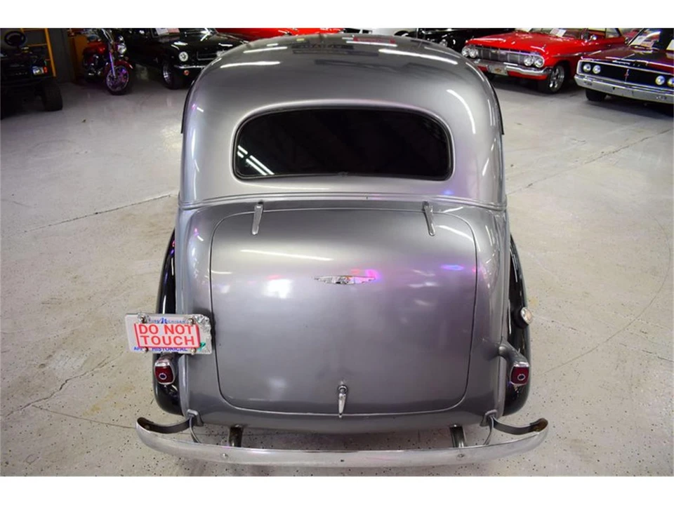 1937 Chevrolet Standard & Master & Master Deluxe & Special Deluxe - Image 10 of 31