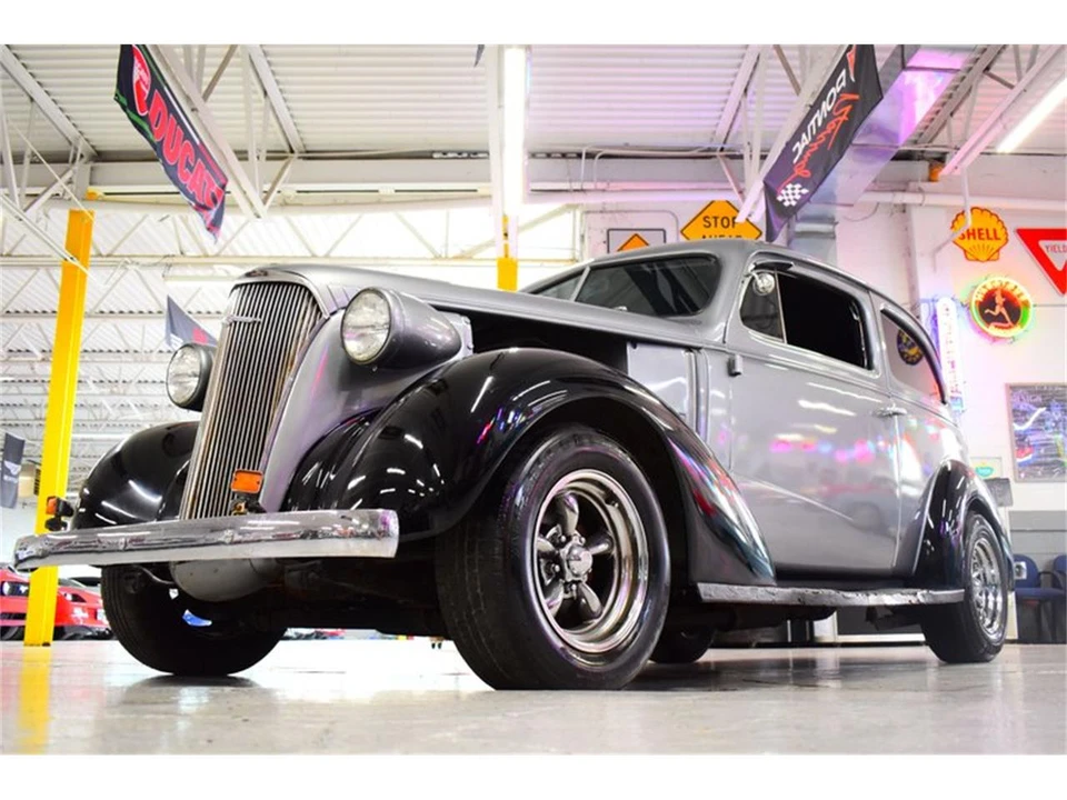 1937 Chevrolet Standard & Master & Master Deluxe & Special Deluxe - Image 18 of 31
