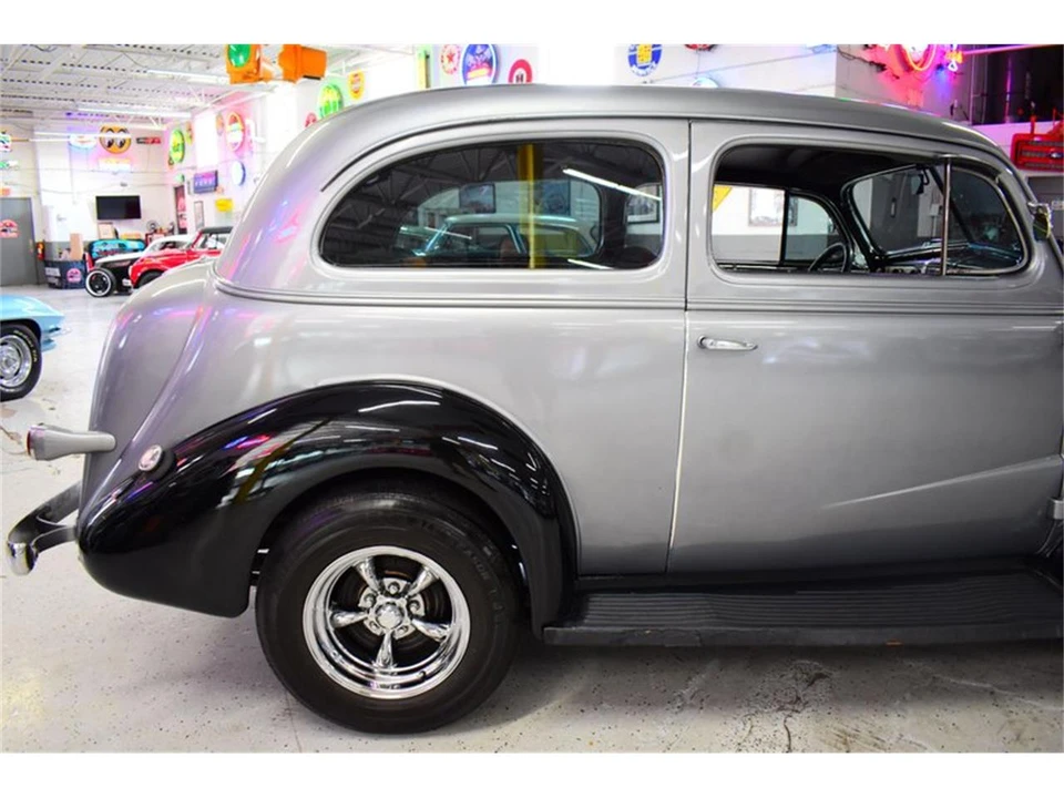 1937 Chevrolet Standard & Master & Master Deluxe & Special Deluxe - Image 6 of 31