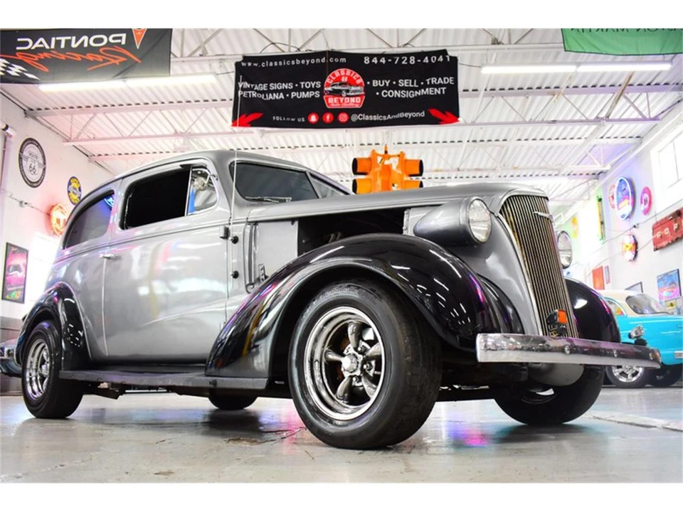 1937 Chevrolet Standard & Master & Master Deluxe & Special Deluxe - Image 3 of 31