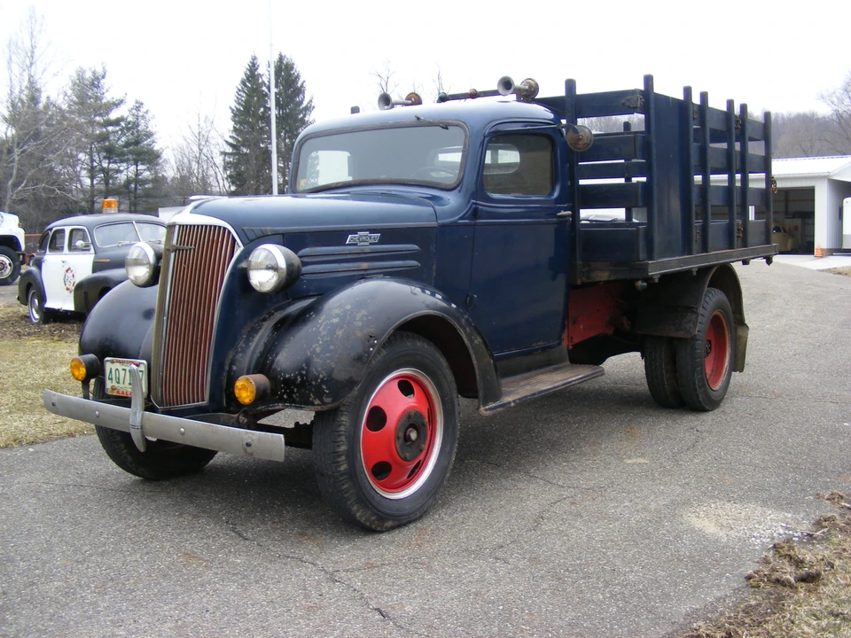 1937 Chevrolet Standard & Master & Master Deluxe & Special Deluxe - Image 3 of 31