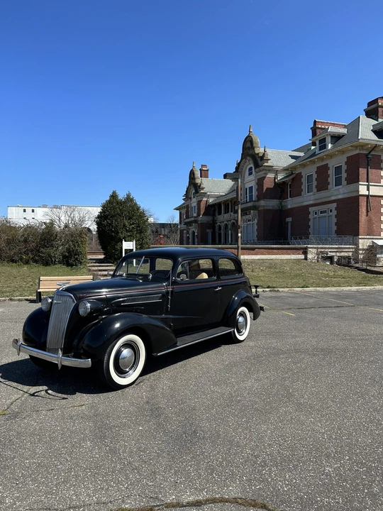 1937 Chevrolet Standard & Master & Master Deluxe & Special Deluxe - Image 4 of 31