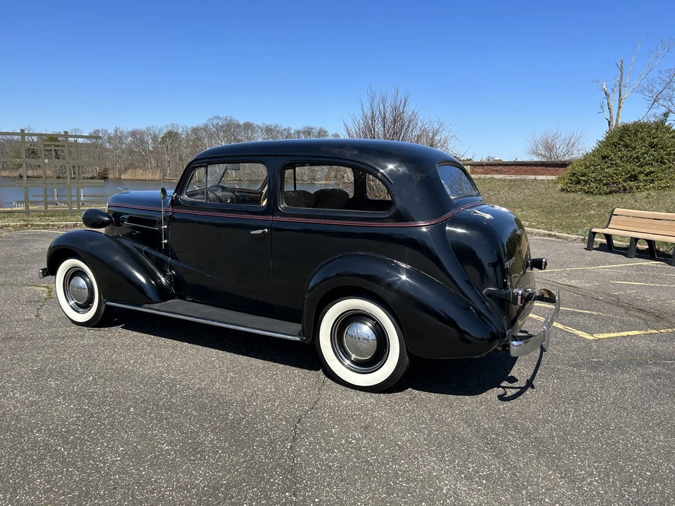 1937 Chevrolet Standard & Master & Master Deluxe & Special Deluxe - Image 29 of 31