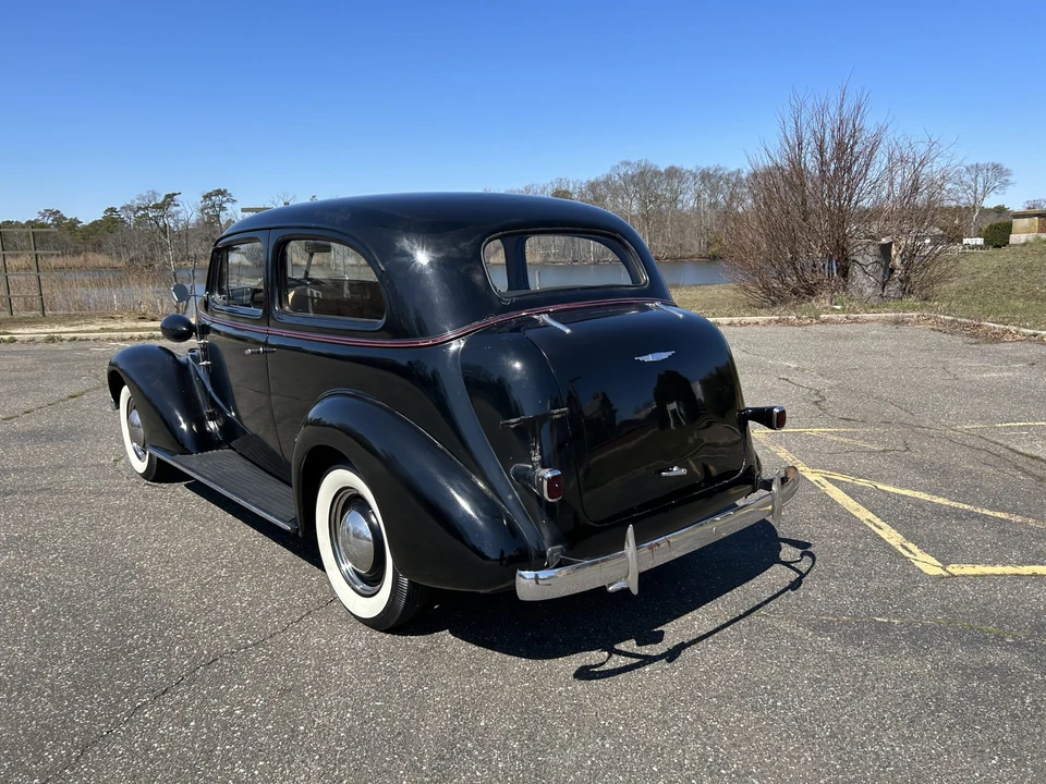 1937 Chevrolet Standard & Master & Master Deluxe & Special Deluxe - Image 26 of 31