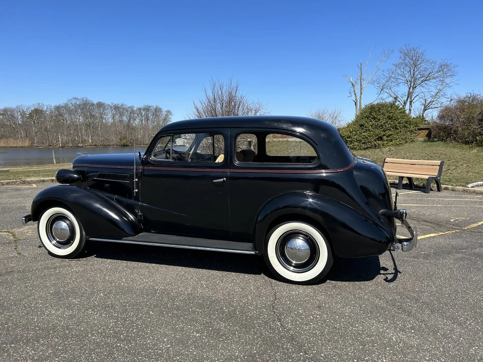 1937 Chevrolet Standard & Master & Master Deluxe & Special Deluxe - Image 31 of 31