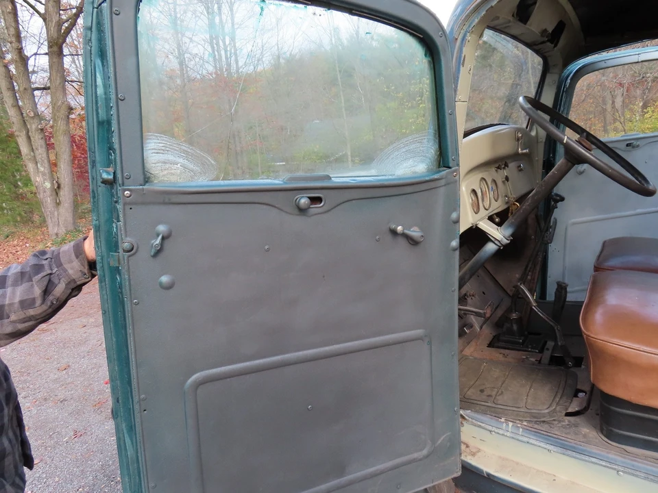 1937 Chevrolet Pickup 2nd Gen - Image 12 of 21
