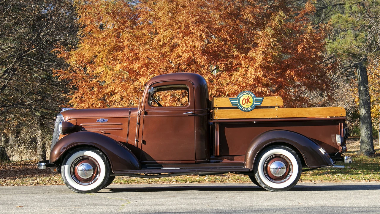 1937 Chevrolet Pickup 2nd Gen - Image 16 of 17