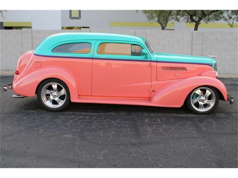 1937 Chevrolet Standard & Master & Master Deluxe & Special Deluxe - Image 2 of 31
