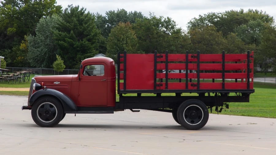 1937 Chevrolet Pickup 2nd Gen - Image 2 of 12