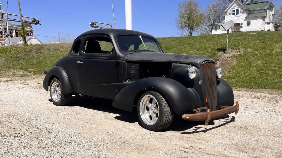 1937 Chevrolet Standard & Master & Master Deluxe & Special Deluxe - Image 9 of 19