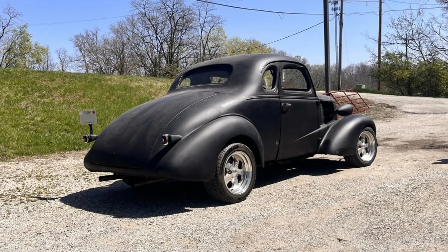 1937 Chevrolet Standard & Master & Master Deluxe & Special Deluxe - Image 3 of 19