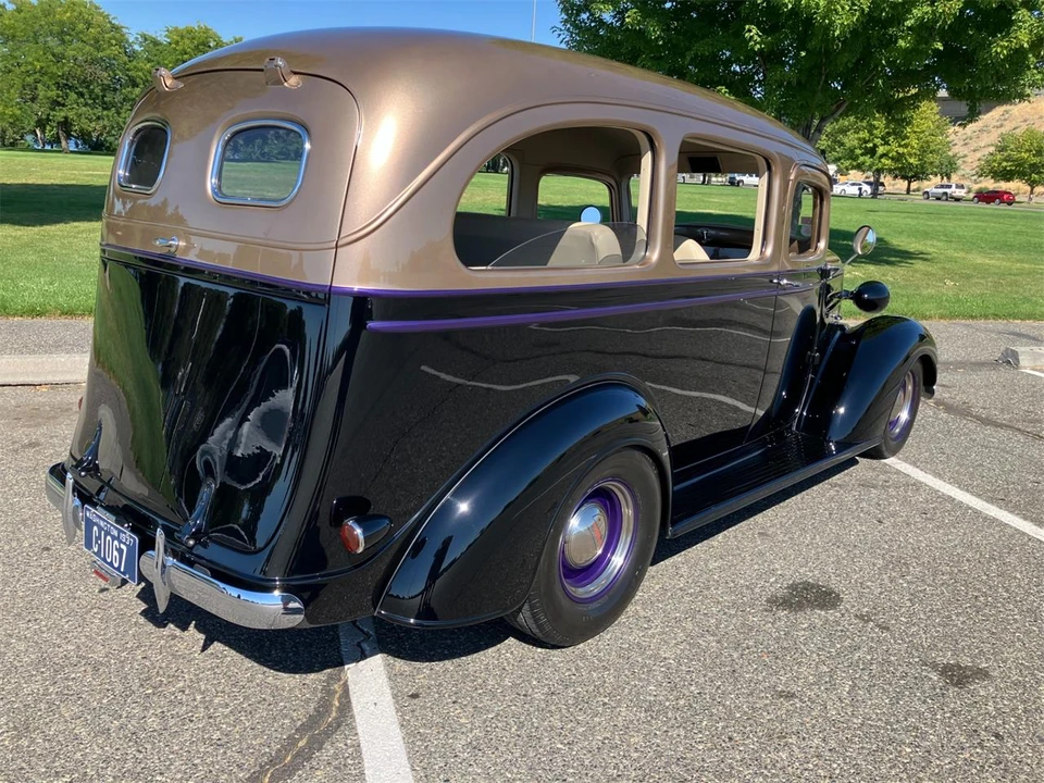 1937 Chevrolet Carryall Suburban 1st Gen - Image 13 of 31