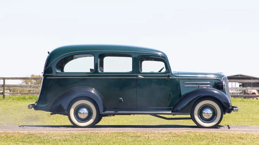 1937 Chevrolet Carryall Suburban 1st Gen - Image 8 of 12