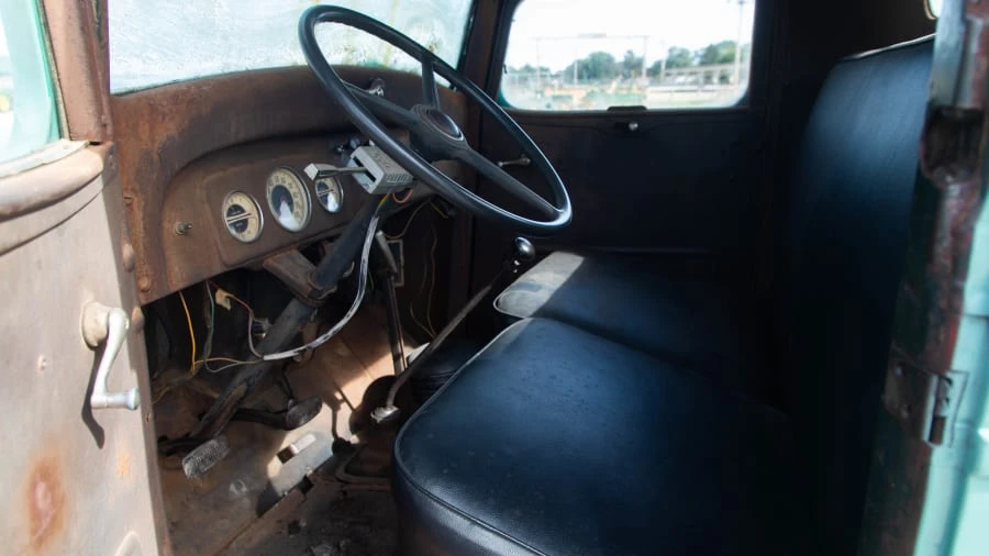 1937 Chevrolet Pickup 2nd Gen - Image 4 of 12