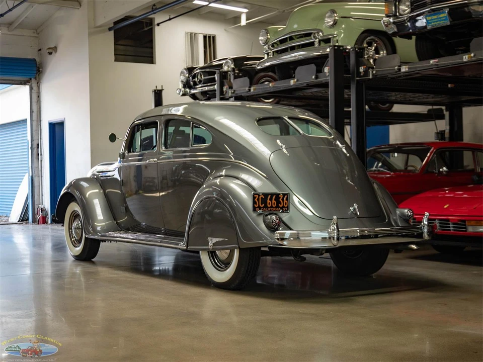 1937 Chrysler Airflow - Image 21 of 31