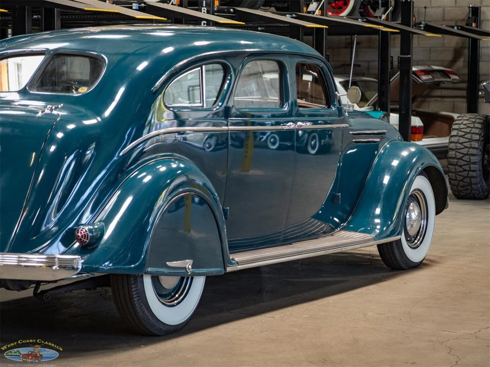1937 Chrysler Airflow - Image 26 of 31