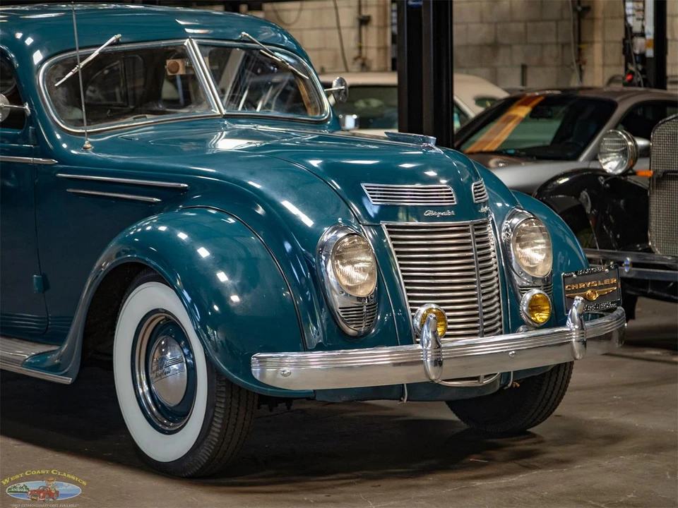 1937 Chrysler Airflow - Image 12 of 31
