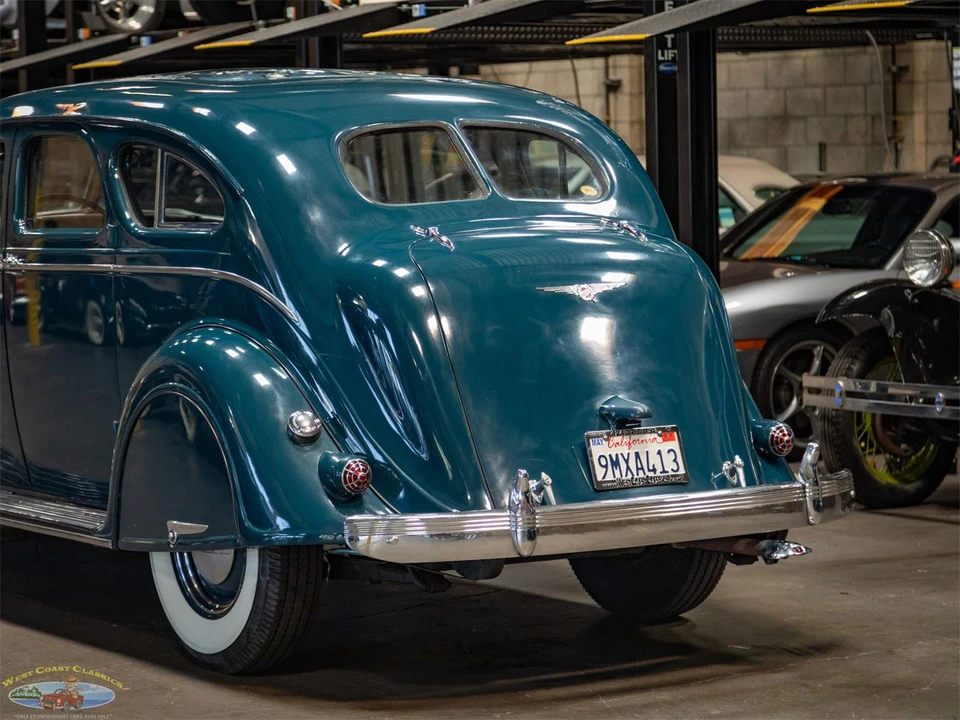 1937 Chrysler Airflow - Image 23 of 31