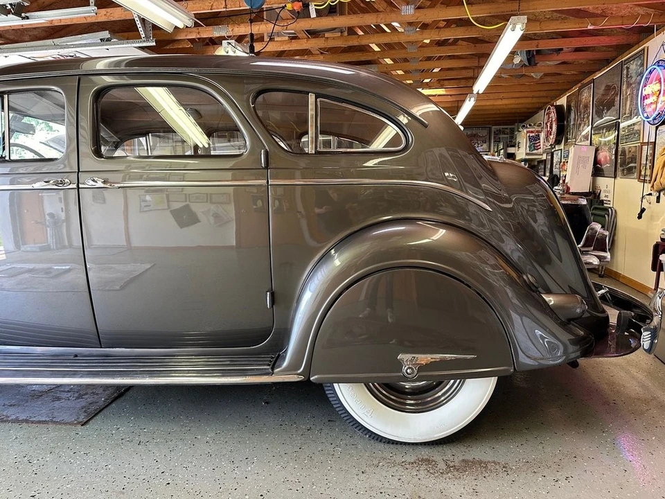 1937 Chrysler Airflow - Image 16 of 31