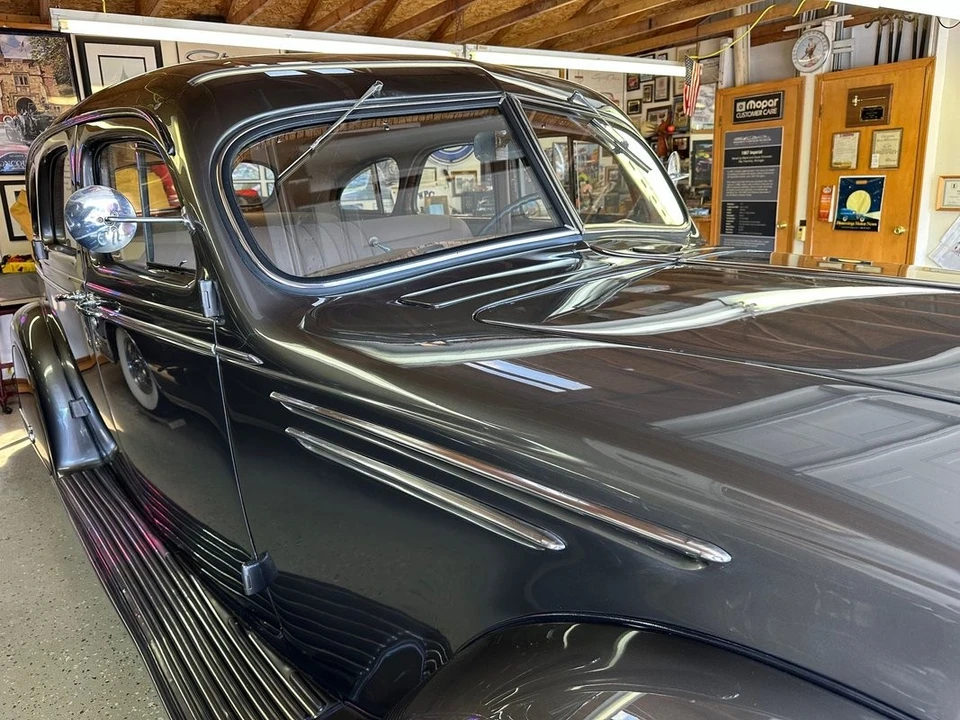 1937 Chrysler Airflow - Image 23 of 31