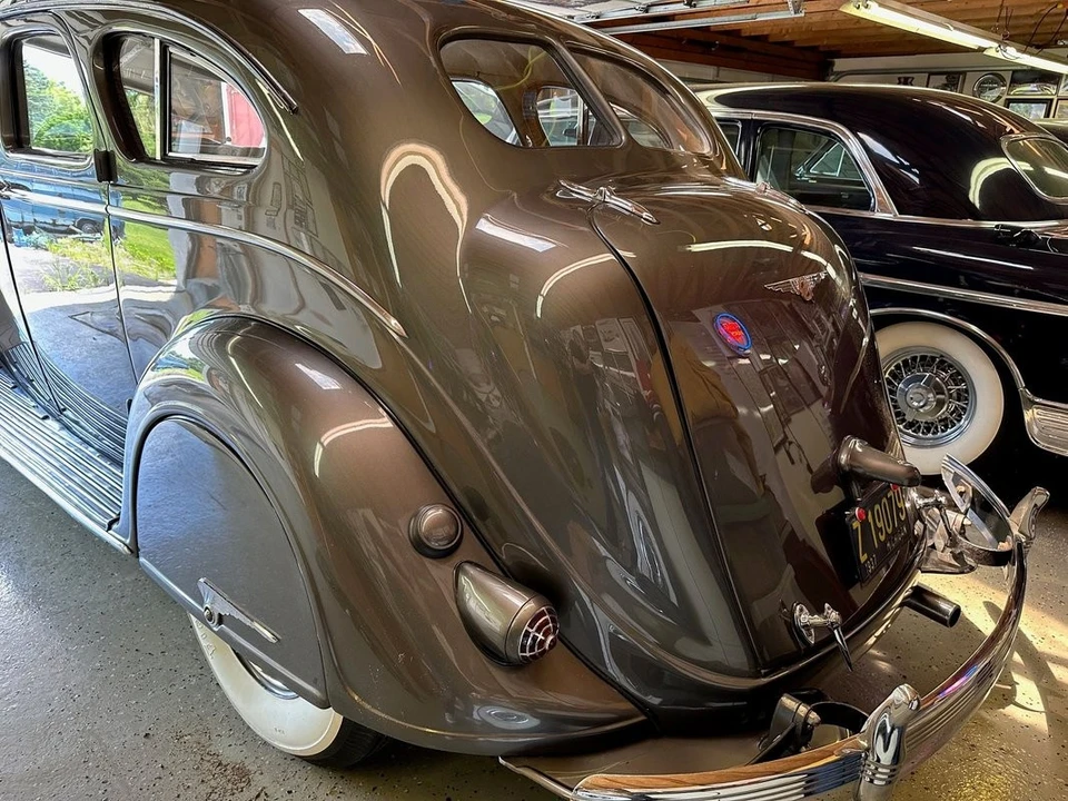 1937 Chrysler Airflow - Image 12 of 31