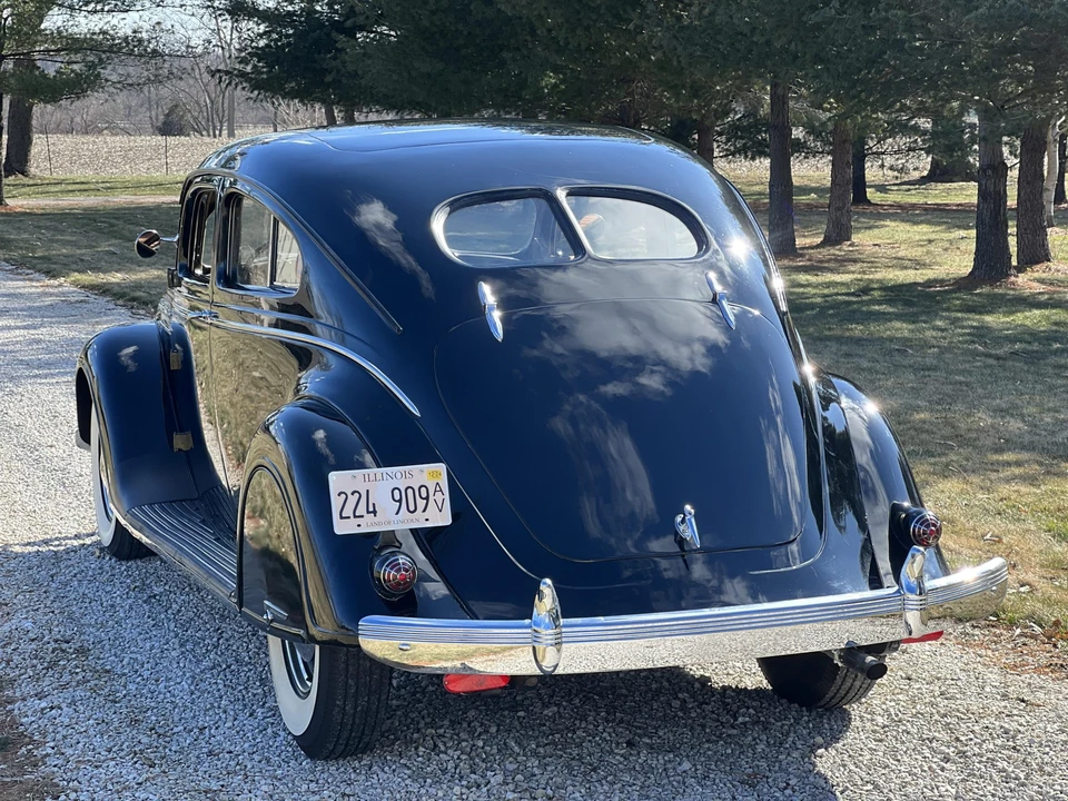 1937 Chrysler Airflow - Image 14 of 31