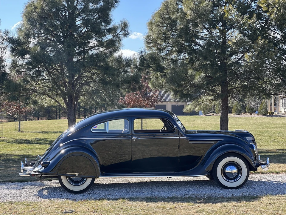 1937 Chrysler Airflow - Image 20 of 31