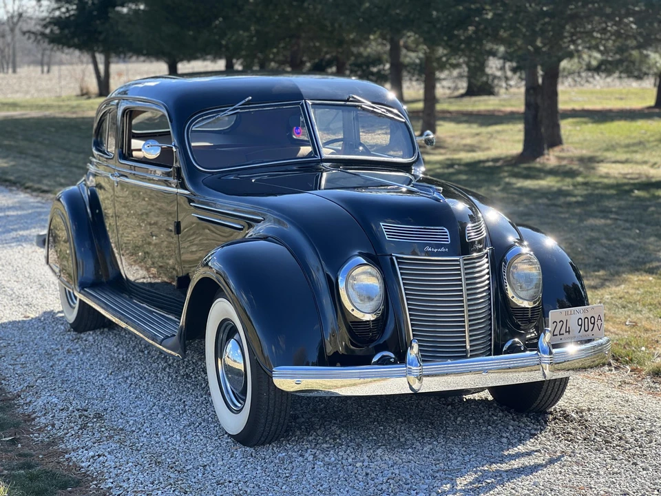 1937 Chrysler Airflow - Image 24 of 31