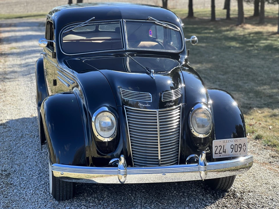 1937 Chrysler Airflow - Image 25 of 31