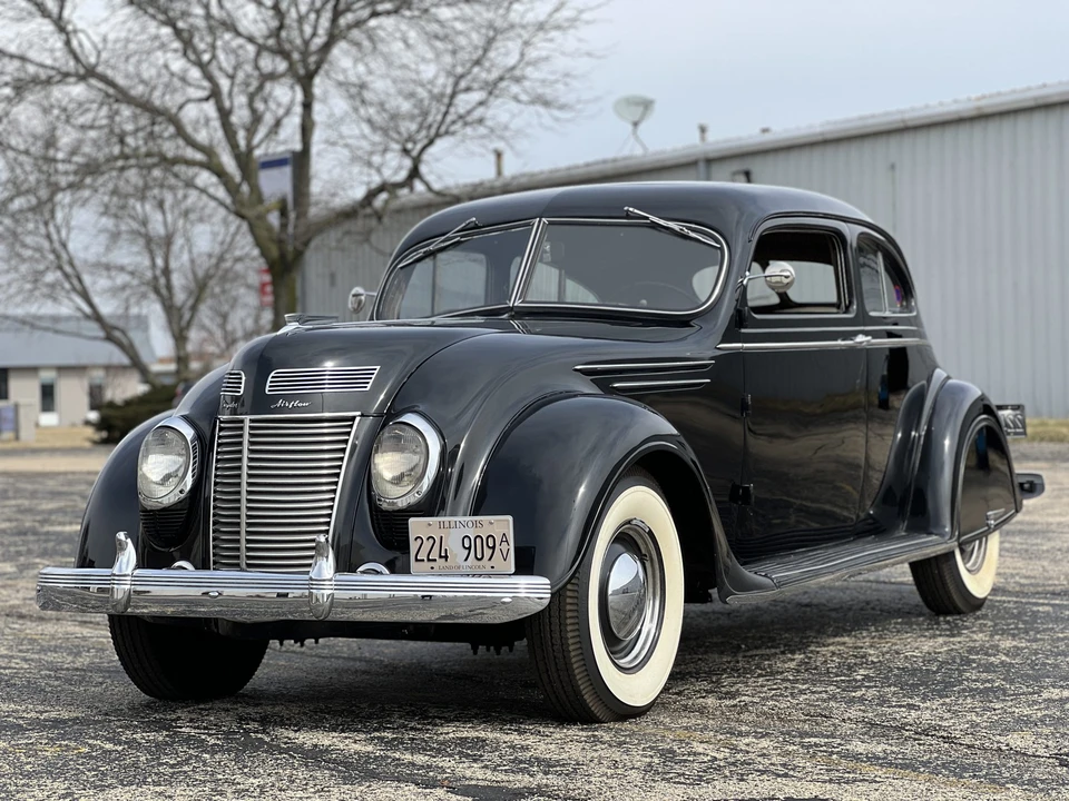1937 Chrysler Airflow - Image 27 of 31