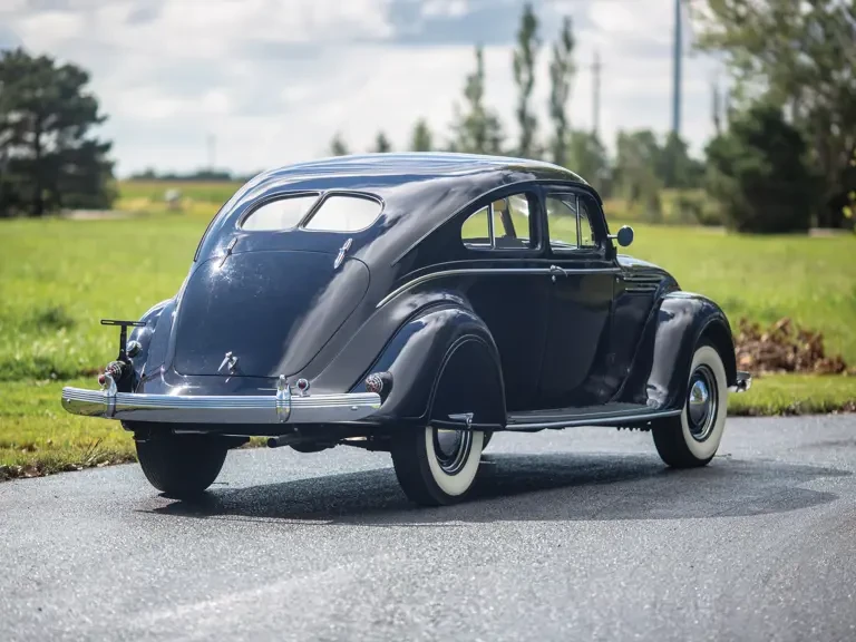 1937 Chrysler Airflow - Image 3 of 17