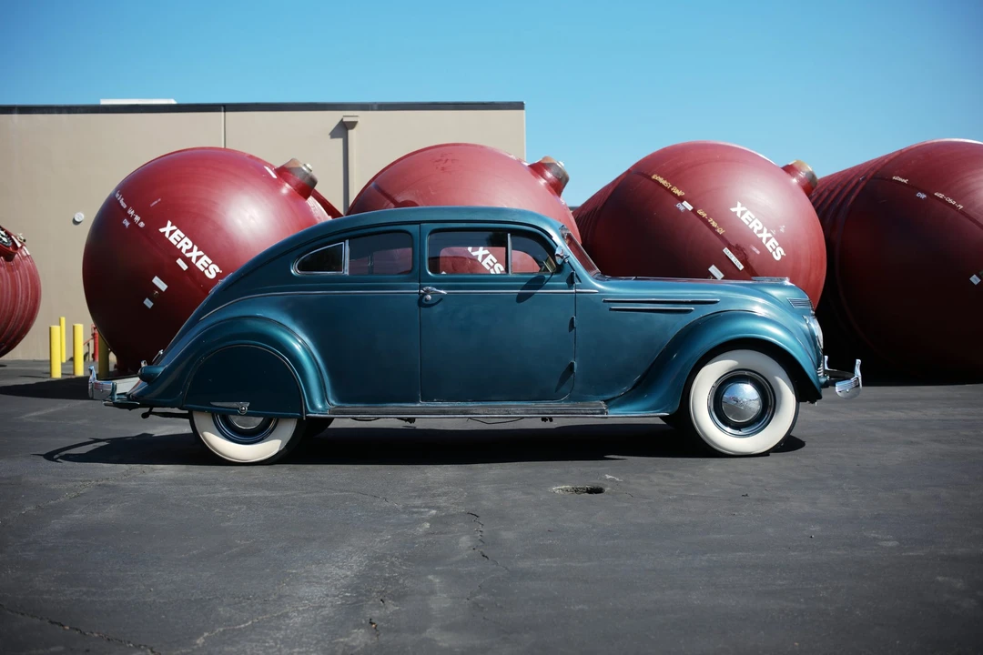 1937 Chrysler Airflow - Image 30 of 31