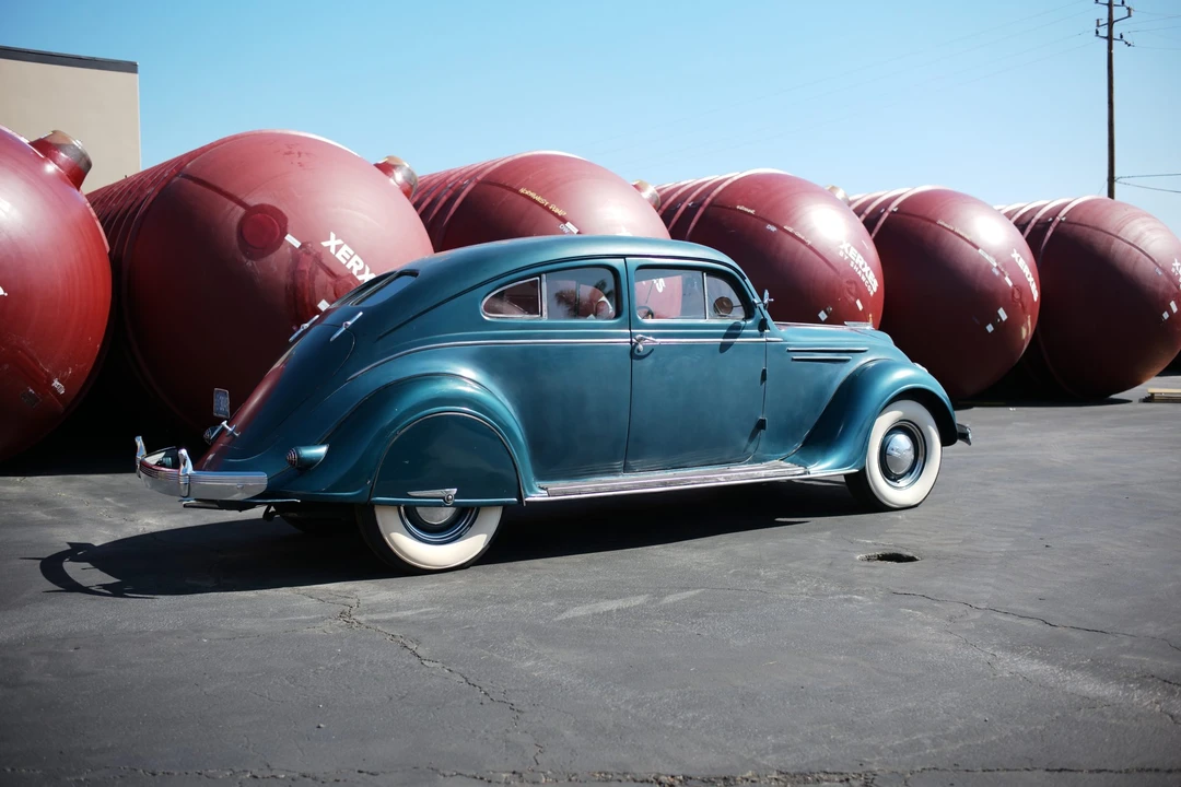 1937 Chrysler Airflow - Image 23 of 31