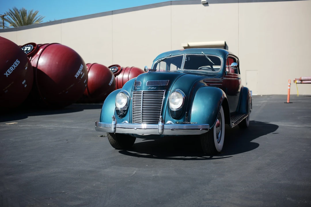 1937 Chrysler Airflow - Image 2 of 31
