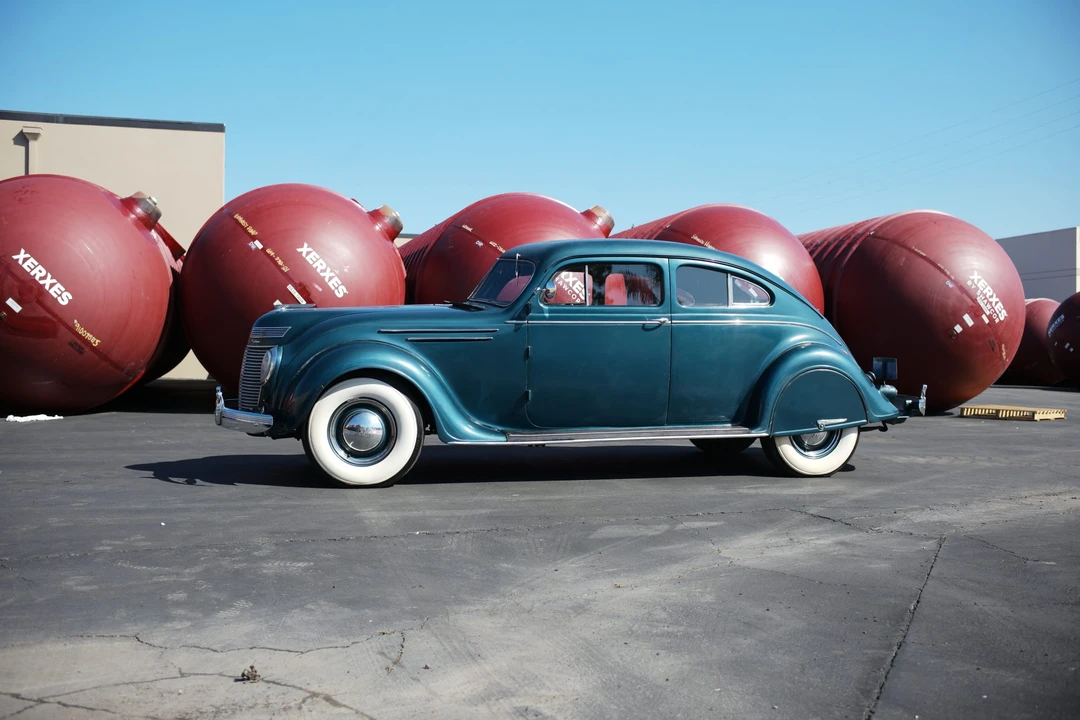 1937 Chrysler Airflow - Image 7 of 31