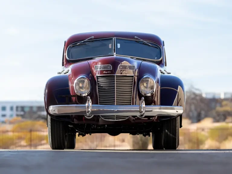 1937 Chrysler Airflow - Image 8 of 31
