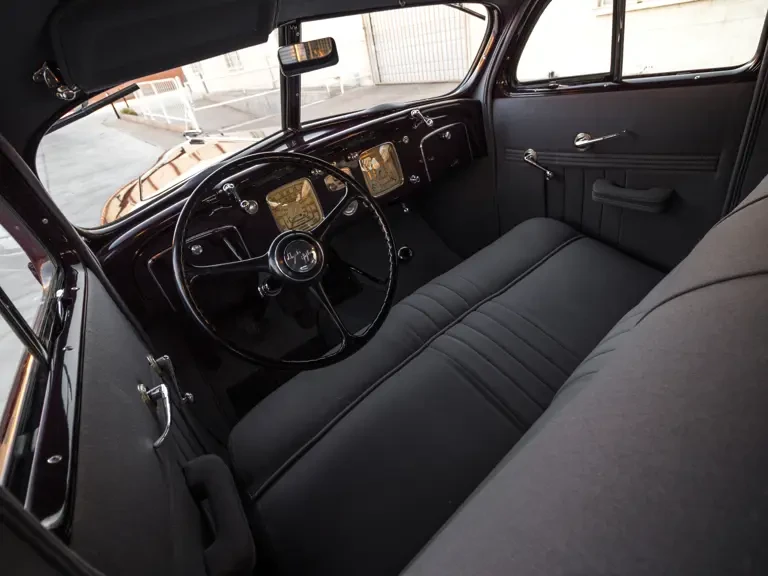 1937 Chrysler Airflow - Image 5 of 25