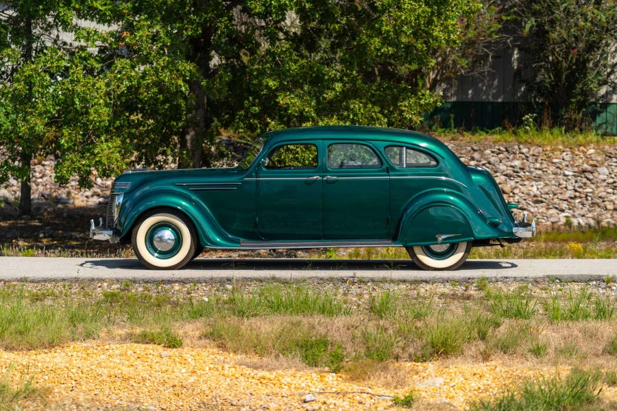 1937 Chrysler Airflow - Image 6 of 22