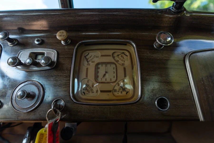 1937 Chrysler Airflow - Image 18 of 22