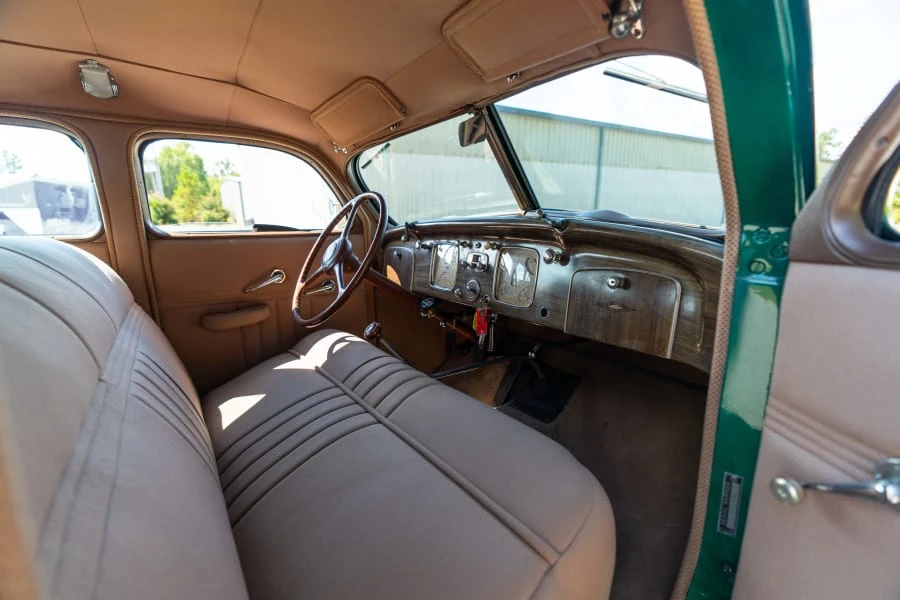 1937 Chrysler Airflow - Image 15 of 22