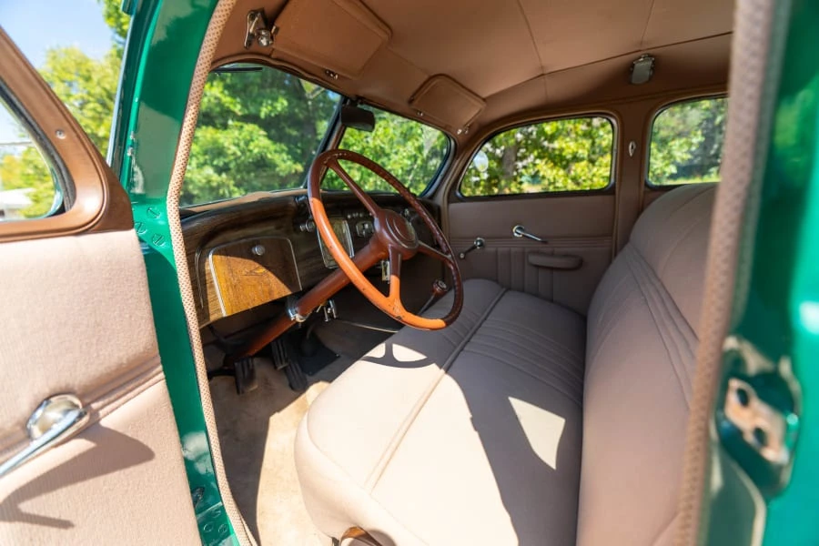 1937 Chrysler Airflow - Image 14 of 22