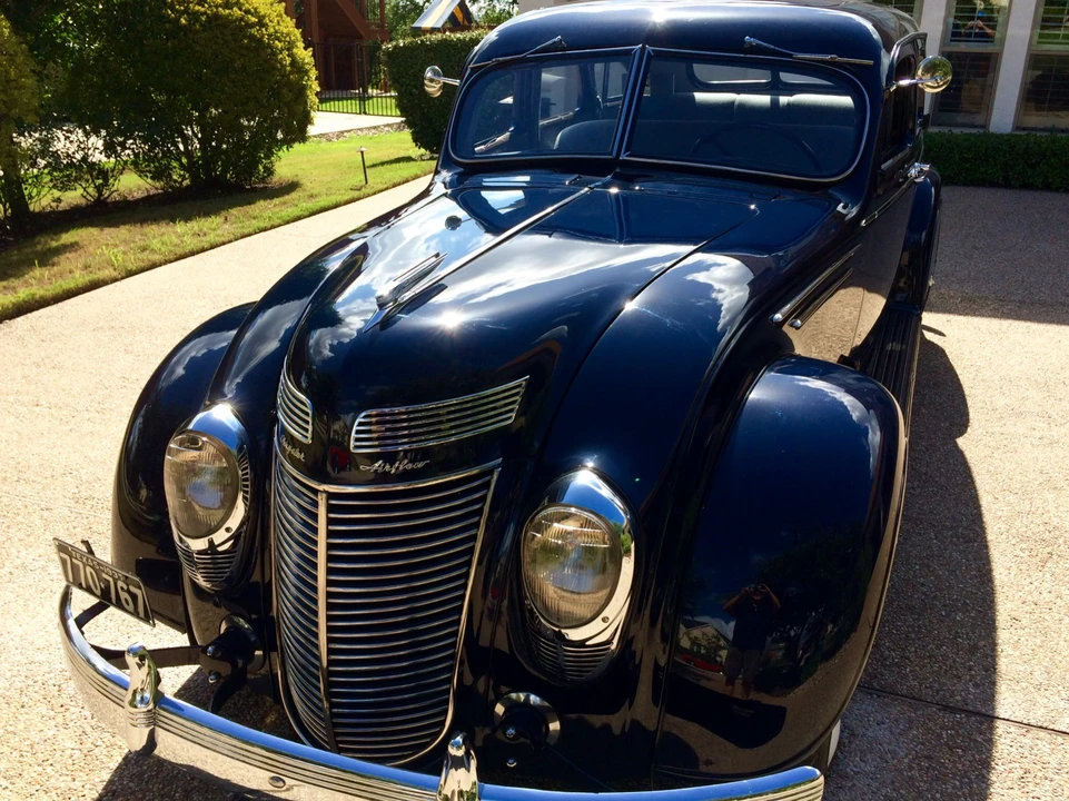 1937 Chrysler Airflow - Image 12 of 31