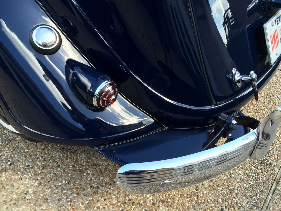 1937 Chrysler Airflow - Image 19 of 31