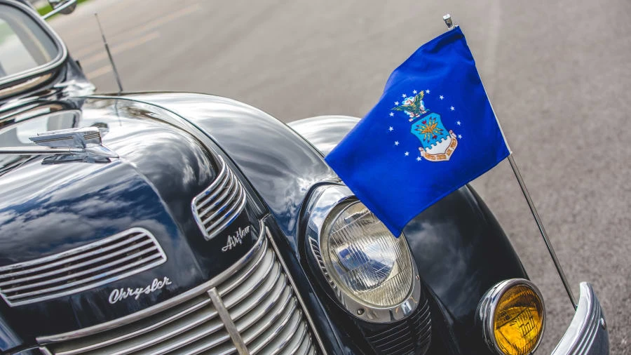 1937 Chrysler Airflow - Image 9 of 12