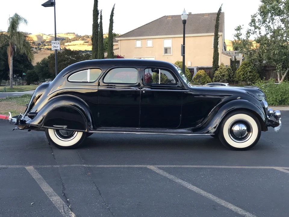 1937 Chrysler Airflow - Image 20 of 31
