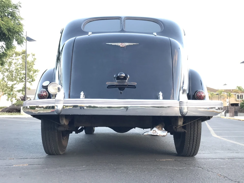 1937 Chrysler Airflow - Image 16 of 31