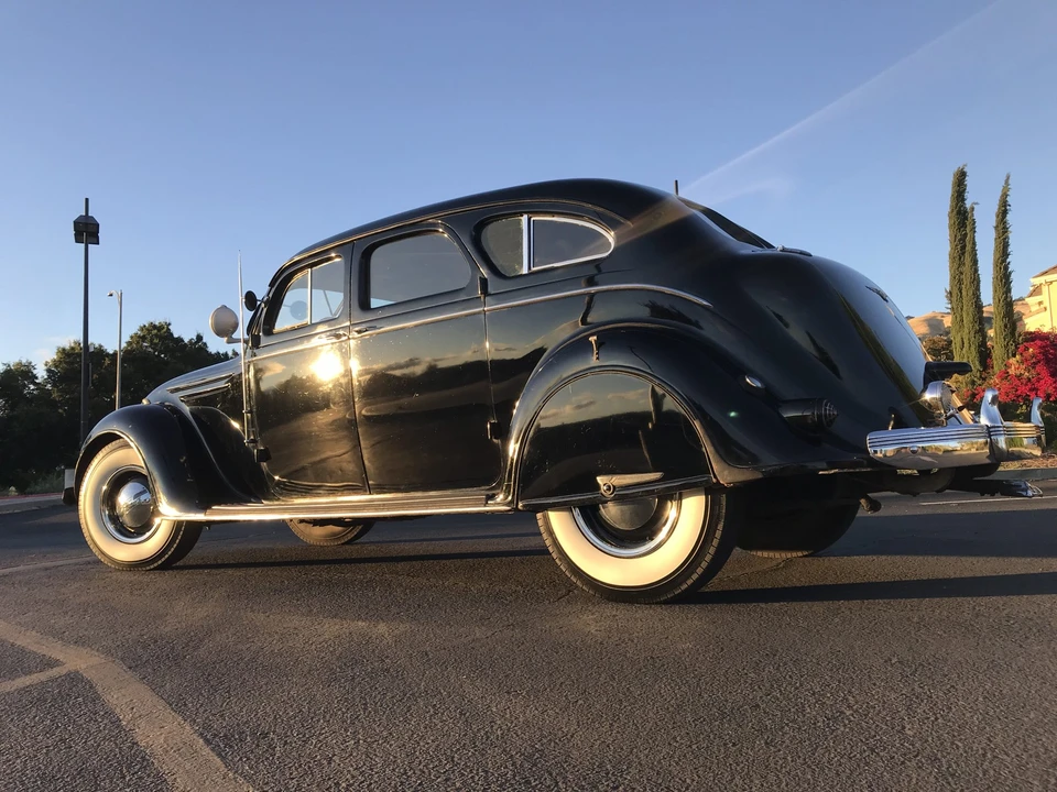 1937 Chrysler Airflow - Image 8 of 31