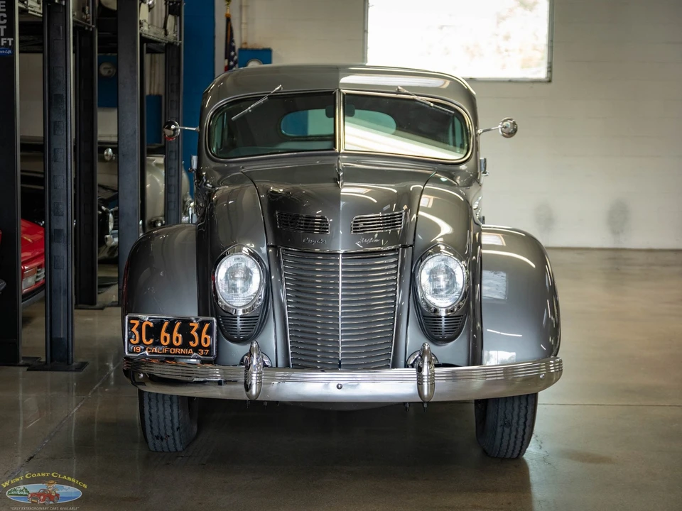1937 Chrysler Airflow - Image 14 of 21