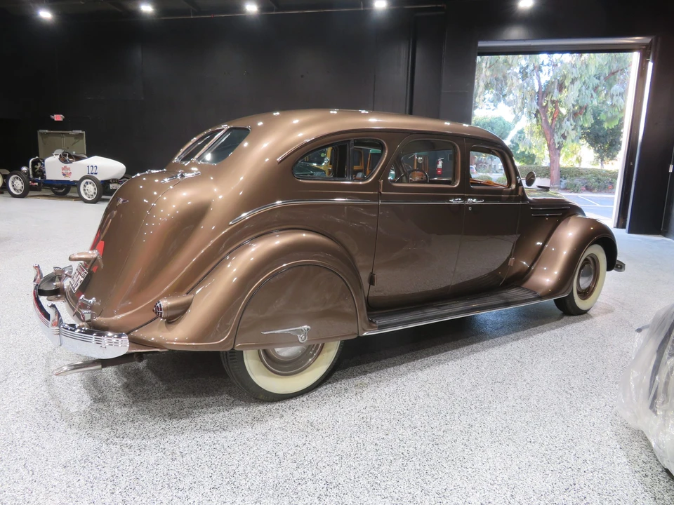 1937 Chrysler Airflow - Image 7 of 31